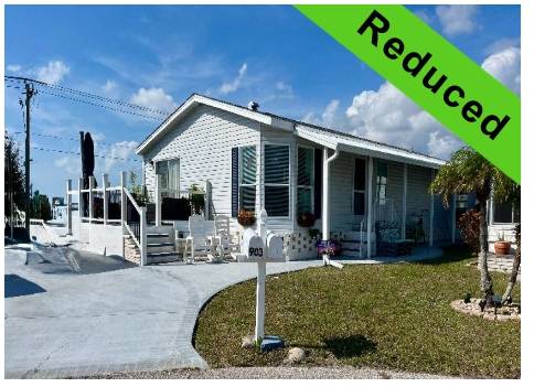 Mobile home for sale in Vencie, FL