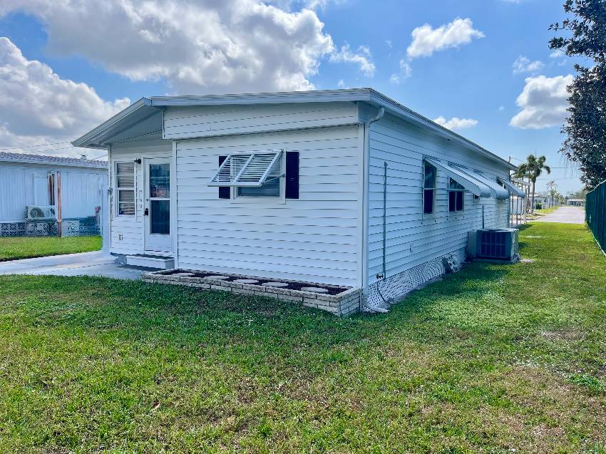 508 44th Ave E Lot C43 a Bradenton, FL Mobile or Manufactured Home for Sale