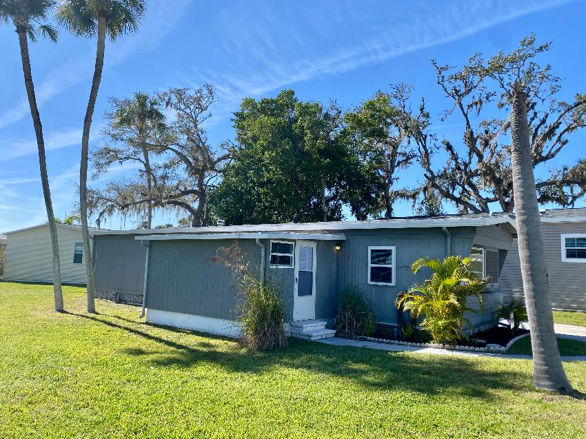 312 Den Helder Ave a Ellenton, FL Mobile or Manufactured Home for Sale