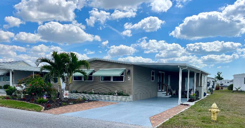 912 Zacapa a Venice, FL Mobile or Manufactured Home for Sale