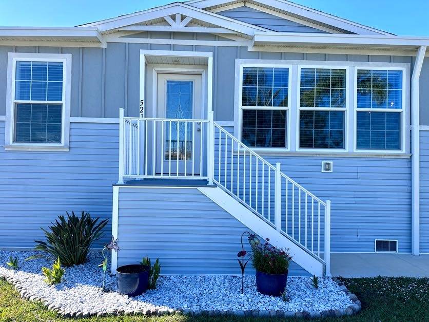 Mobile home for sale in Ellenton, FL