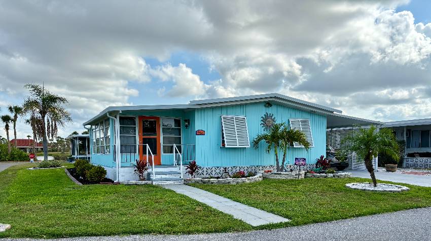 955 Bonaire a Venice, FL Mobile or Manufactured Home for Sale