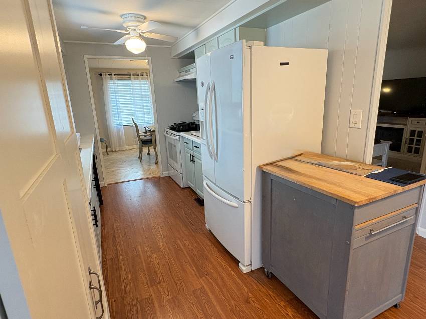 955 Bonaire a Venice, FL Mobile or Manufactured Home for Sale