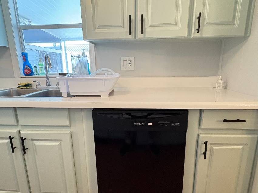 955 Bonaire a Venice, FL Mobile or Manufactured Home for Sale