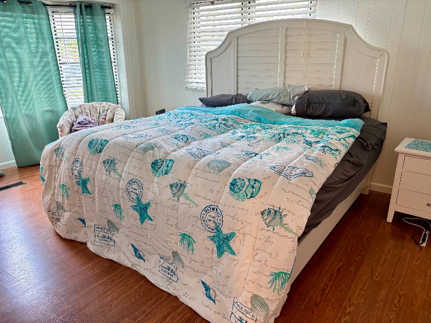 955 Bonaire a Venice, FL Mobile or Manufactured Home for Sale