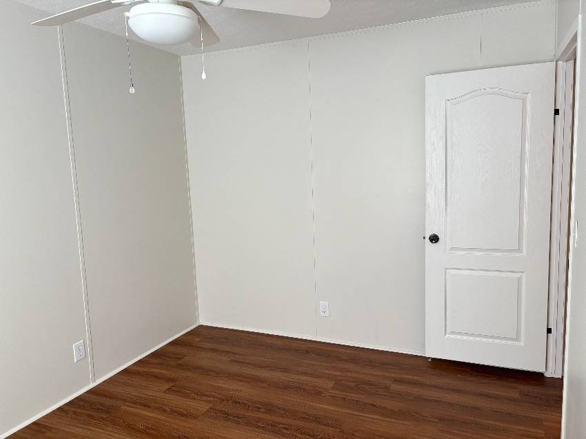 1303 S Indies Cir a Venice, FL Mobile or Manufactured Home for Sale