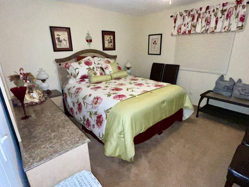 928 Zacapa a Venice, FL Mobile or Manufactured Home for Sale