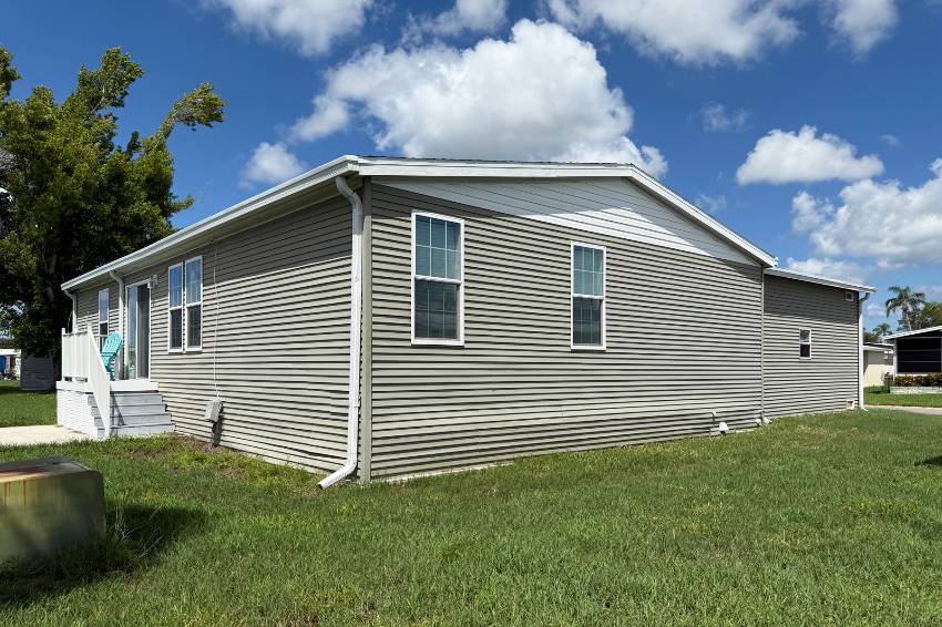 7407 Westwood Dr a Ellenton, FL Mobile or Manufactured Home for Sale