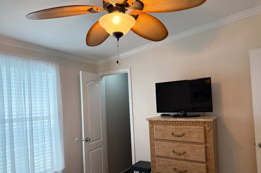 7407 Westwood Dr a Ellenton, FL Mobile or Manufactured Home for Sale