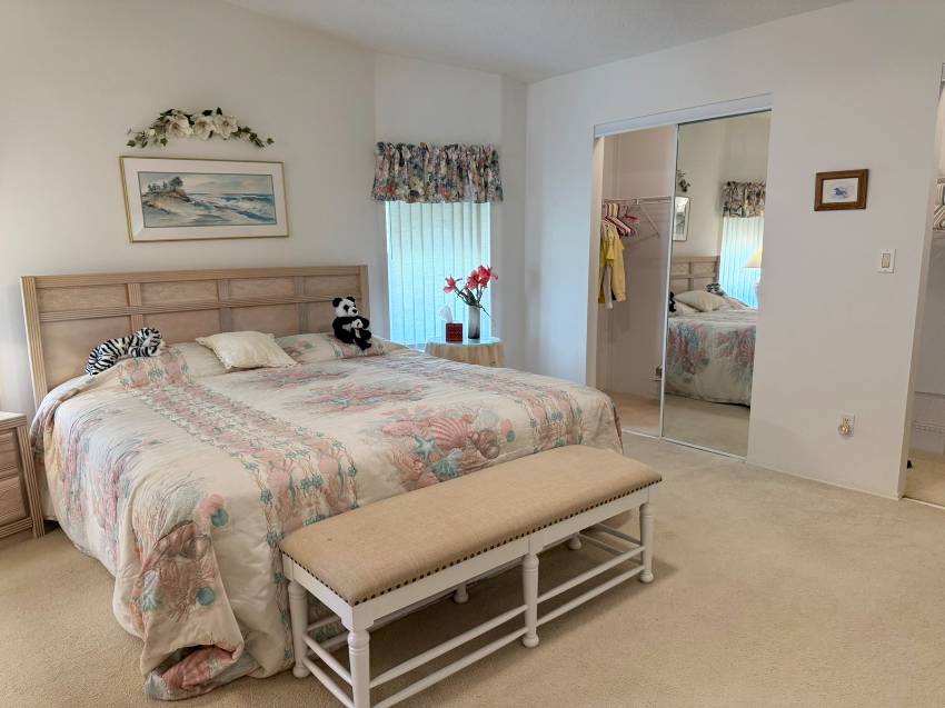 242 Gardenia Lane a Parrish, FL Mobile or Manufactured Home for Sale