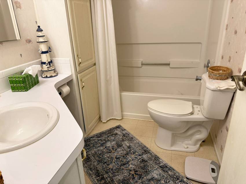 242 Gardenia Lane a Parrish, FL Mobile or Manufactured Home for Sale