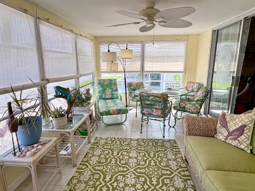 385 Sanibel St a Nokomis, FL Mobile or Manufactured Home for Sale