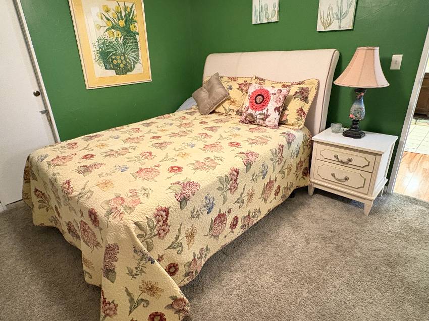 385 Sanibel St a Nokomis, FL Mobile or Manufactured Home for Sale