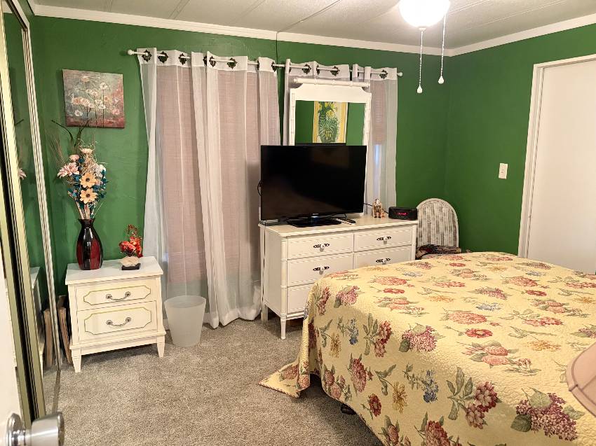 385 Sanibel St a Nokomis, FL Mobile or Manufactured Home for Sale