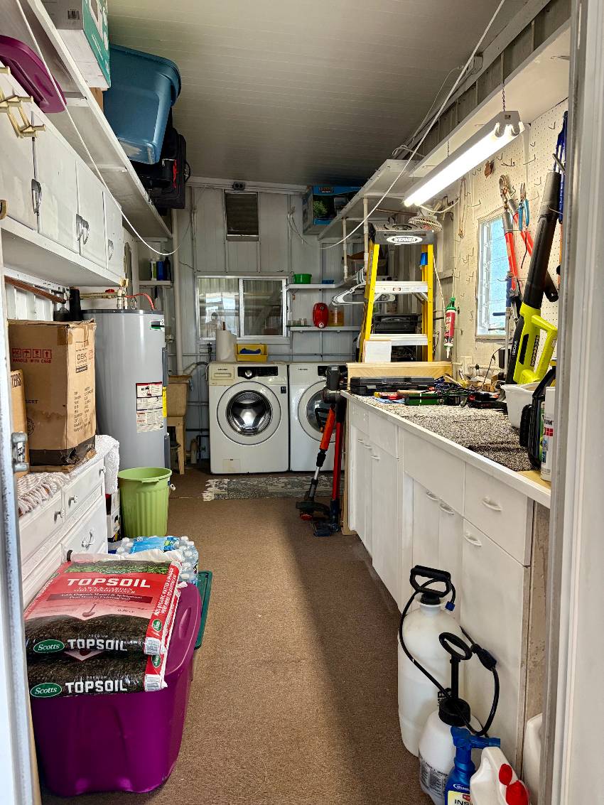 385 Sanibel St a Nokomis, FL Mobile or Manufactured Home for Sale