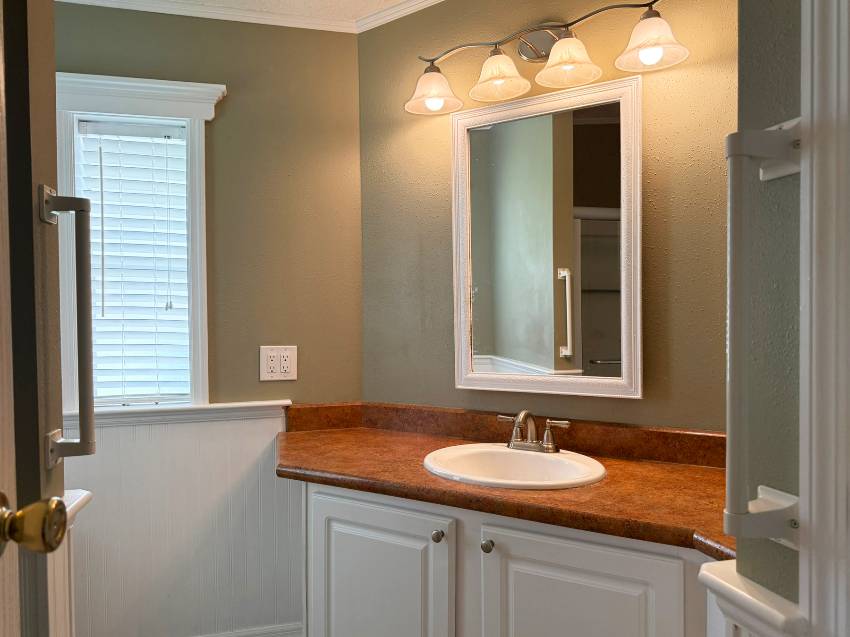 204 Bougainvillea Lane a Parrish, FL Mobile or Manufactured Home for Sale