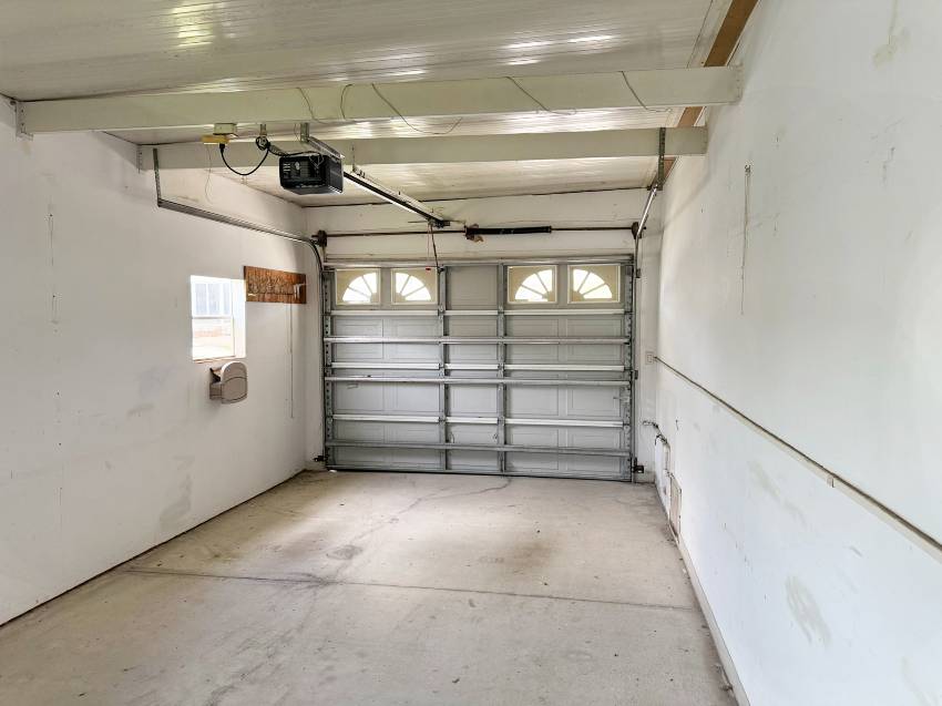 204 Bougainvillea Lane a Parrish, FL Mobile or Manufactured Home for Sale