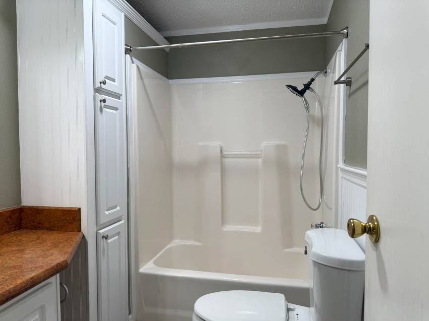 204 Bougainvillea Lane a Parrish, FL Mobile or Manufactured Home for Sale