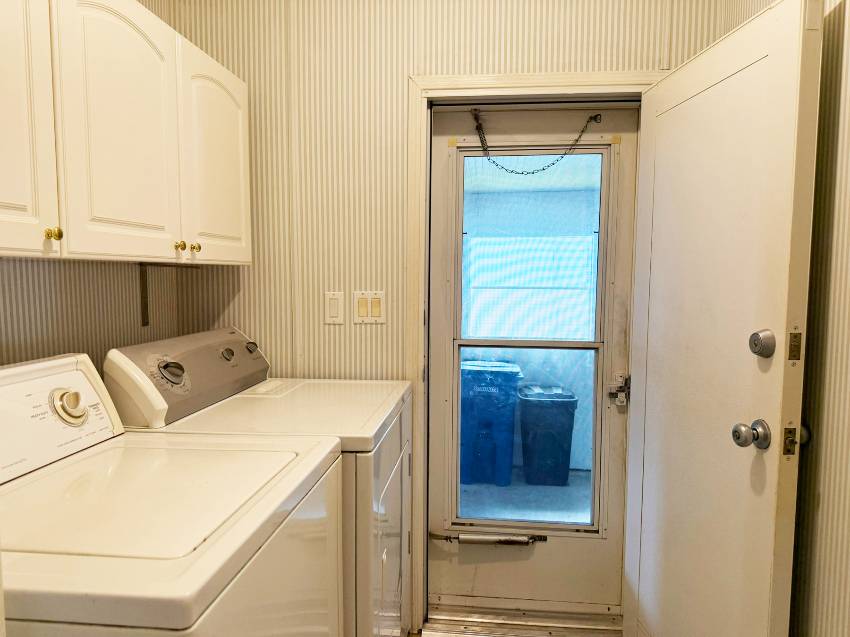 204 Bougainvillea Lane a Parrish, FL Mobile or Manufactured Home for Sale