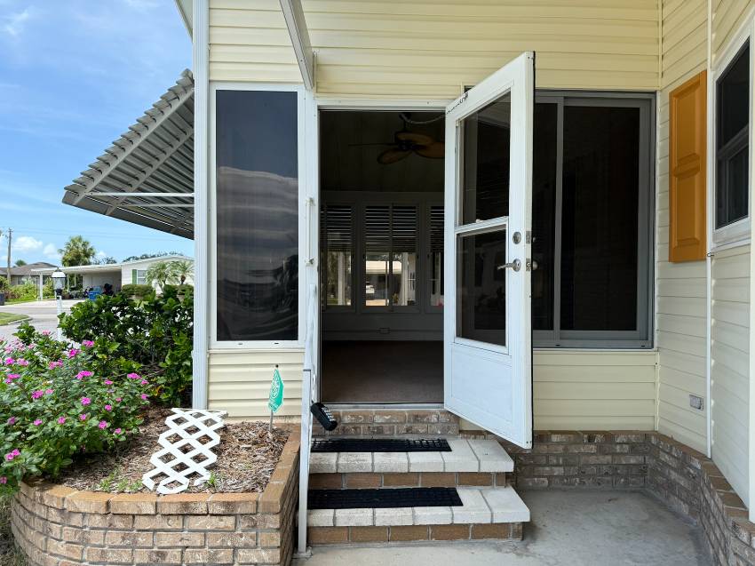 204 Bougainvillea Lane a Parrish, FL Mobile or Manufactured Home for Sale