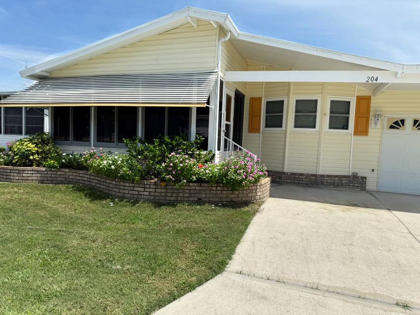 Mobile home for sale in Parrish, FL