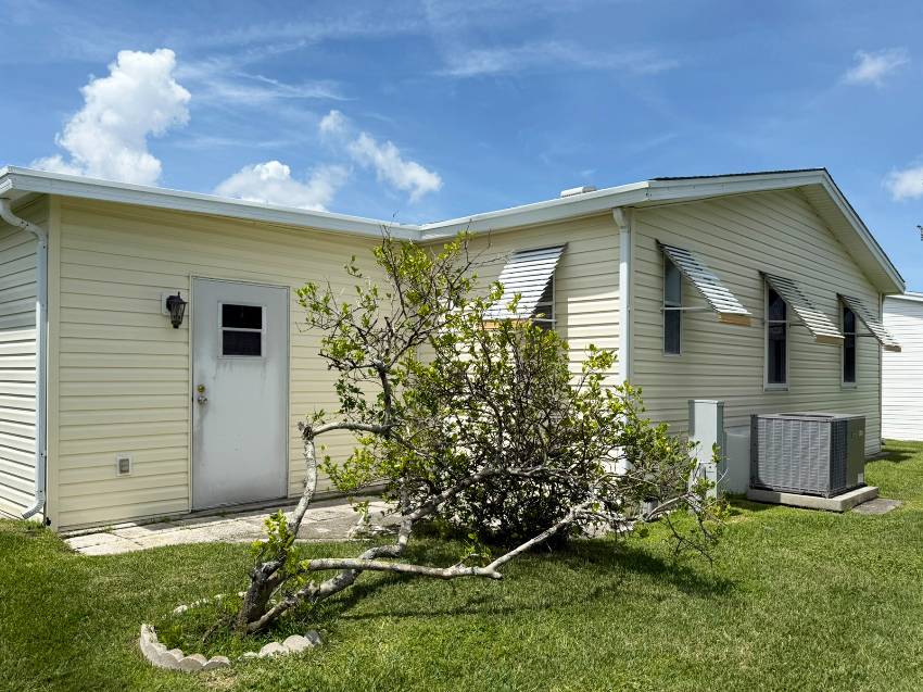204 Bougainvillea Lane a Parrish, FL Mobile or Manufactured Home for Sale