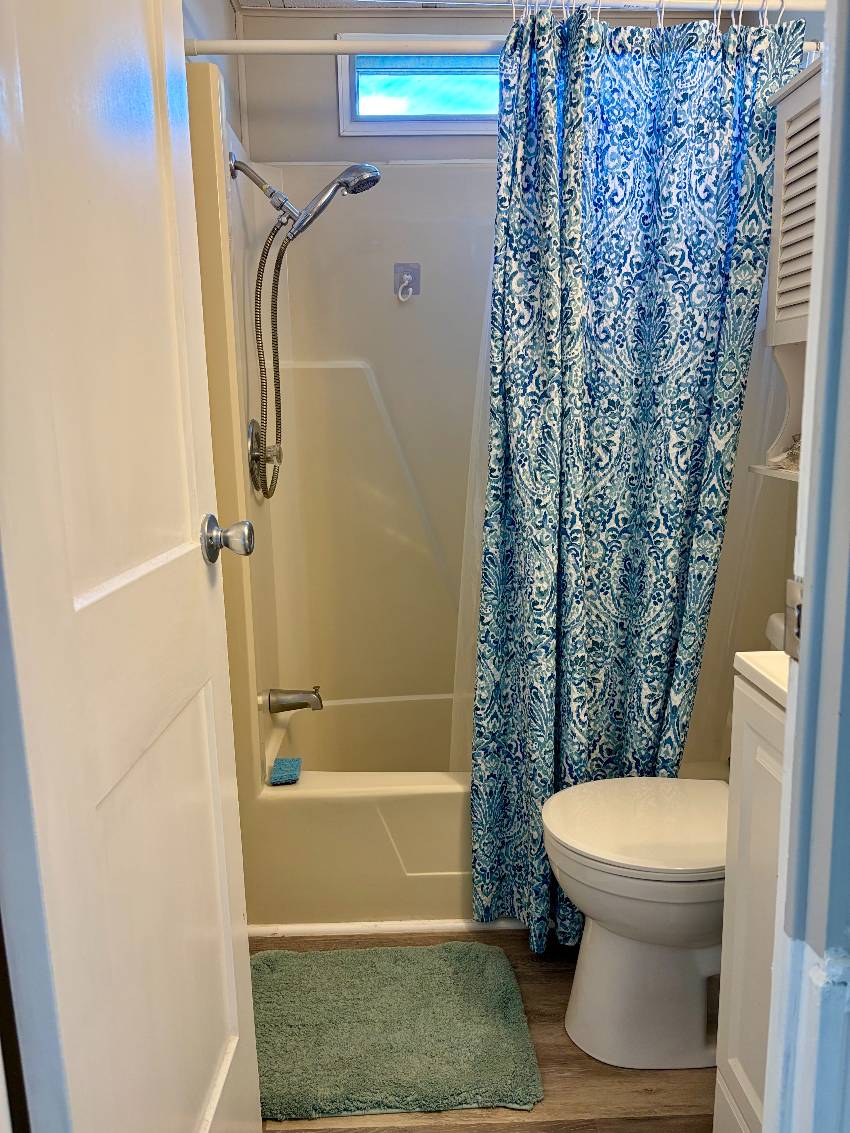 1300 N River Rd Lot R60 a Venice, FL Mobile or Manufactured Home for Sale