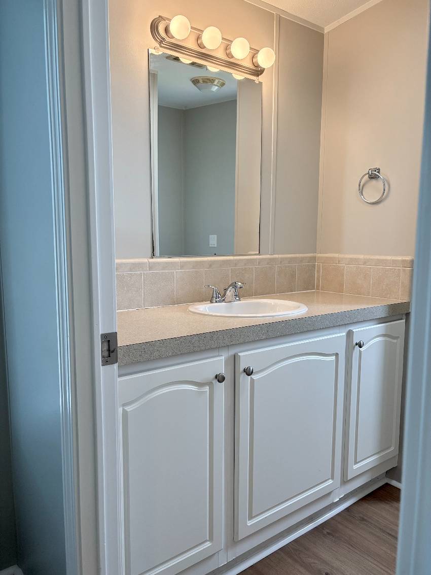 906 Cayman West a Venice, FL Mobile or Manufactured Home for Sale