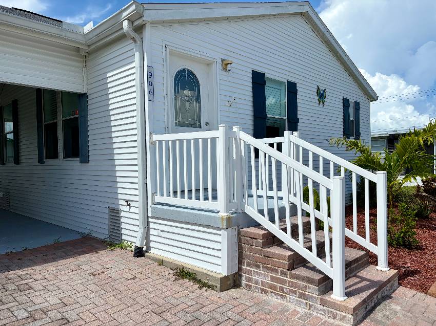906 Cayman West a Venice, FL Mobile or Manufactured Home for Sale