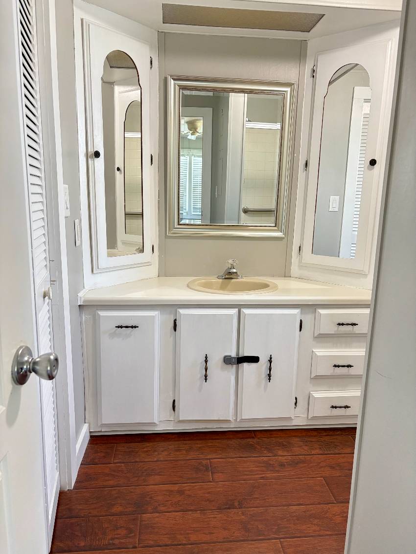 881 Exuma a Venice, FL Mobile or Manufactured Home for Sale