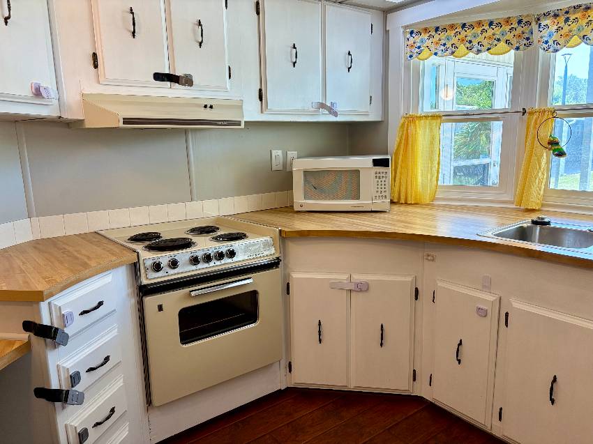 881 Exuma a Venice, FL Mobile or Manufactured Home for Sale