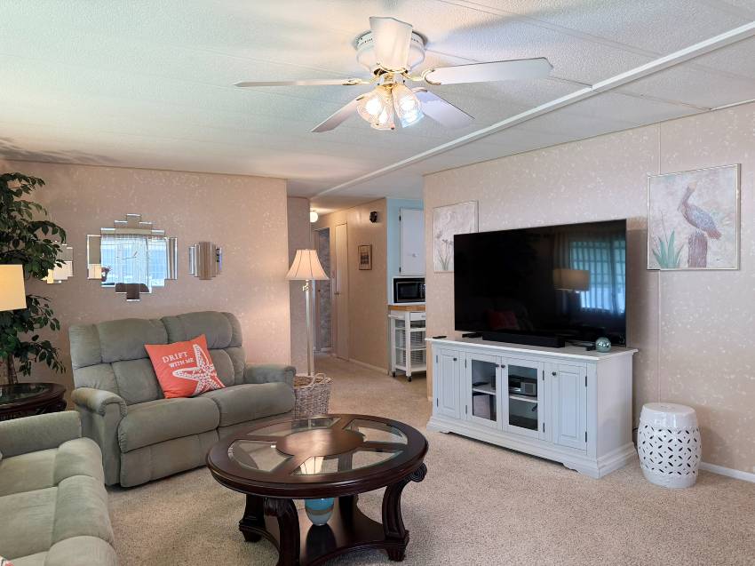 24 Peach Ave a Bradenton, FL Mobile or Manufactured Home for Sale