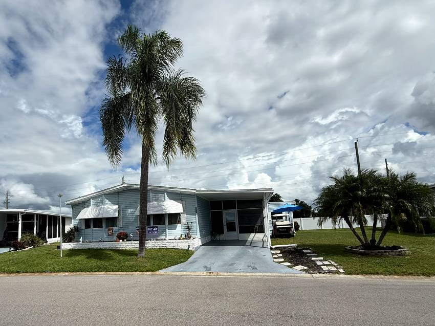 Mobile home for sale in Ellenton, FL