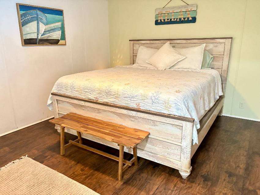 1179 Juanita Circle a Venice, FL Mobile or Manufactured Home for Sale