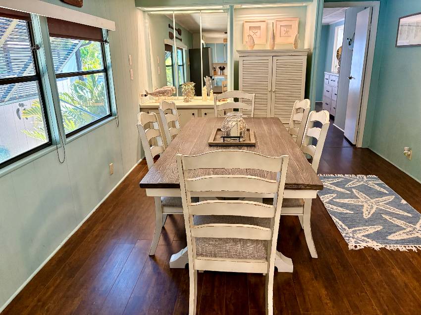 1179 Juanita Circle a Venice, FL Mobile or Manufactured Home for Sale