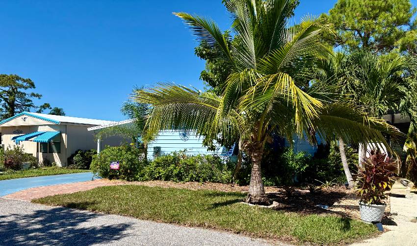 1179 Juanita Circle a Venice, FL Mobile or Manufactured Home for Sale