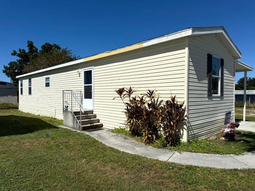 519 Edgewater a Ellenton, FL Mobile or Manufactured Home for Sale