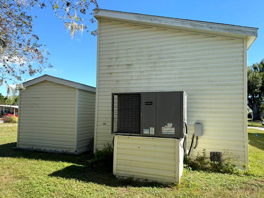519 Edgewater a Ellenton, FL Mobile or Manufactured Home for Sale