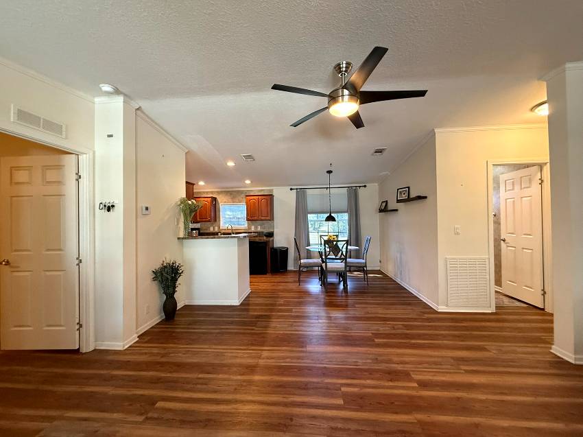 202 Den Helder a Ellenton, FL Mobile or Manufactured Home for Sale