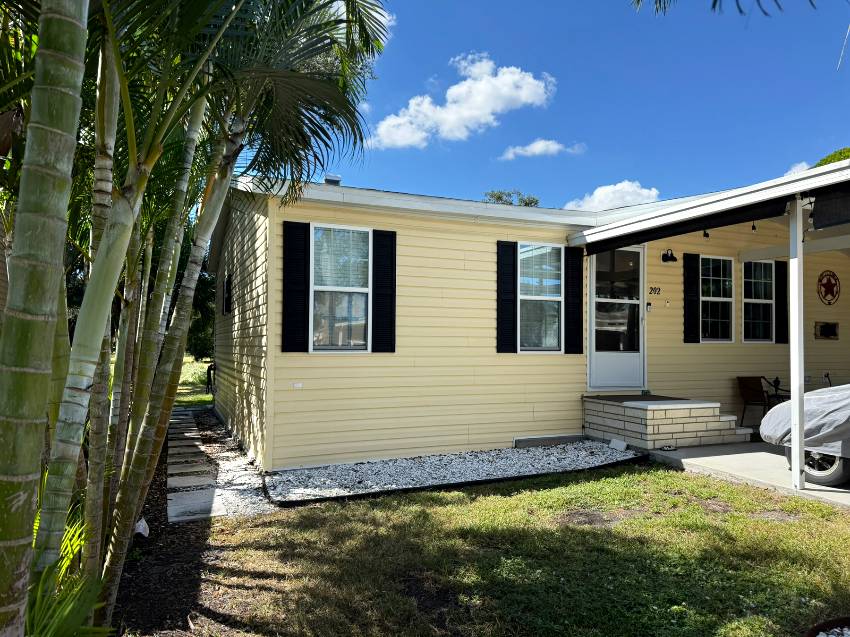 202 Den Helder a Ellenton, FL Mobile or Manufactured Home for Sale