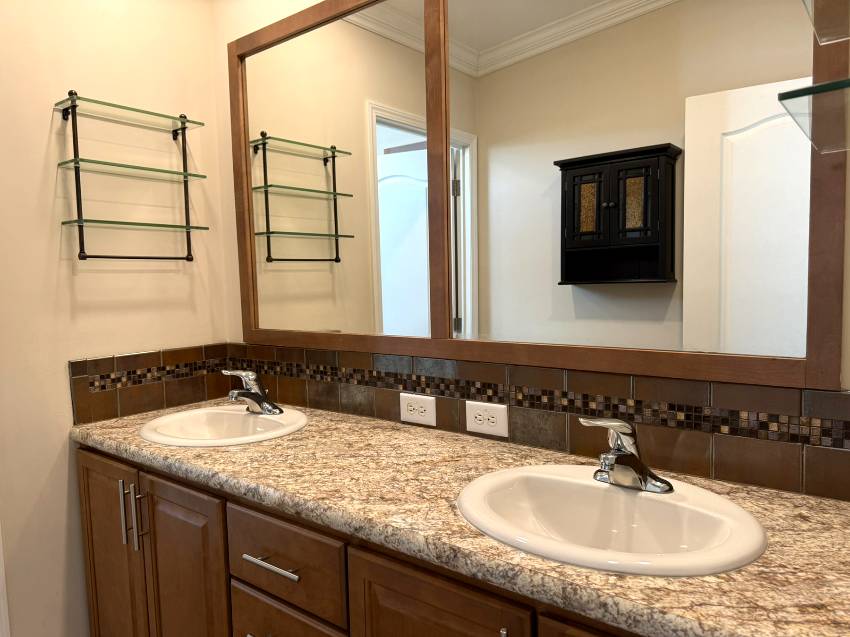 210 Holland St a Ellenton, FL Mobile or Manufactured Home for Sale