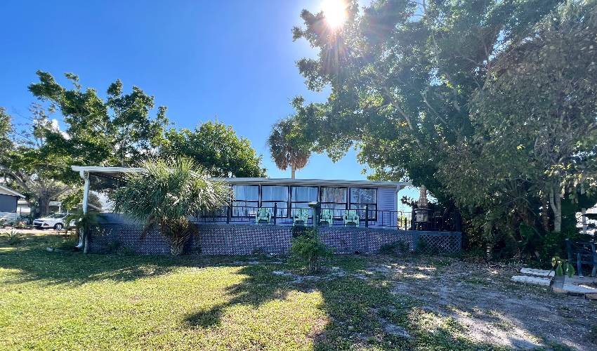 2206 Chaney Dr Lot 305 a Ruskin, FL Mobile or Manufactured Home for Sale