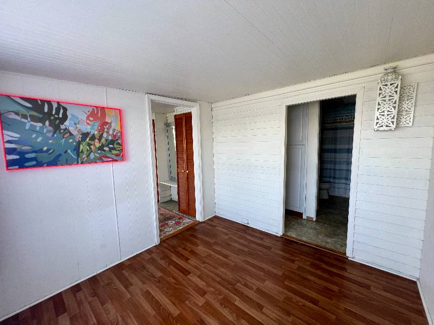 2206 Chaney Dr Lot 305 a Ruskin, FL Mobile or Manufactured Home for Sale