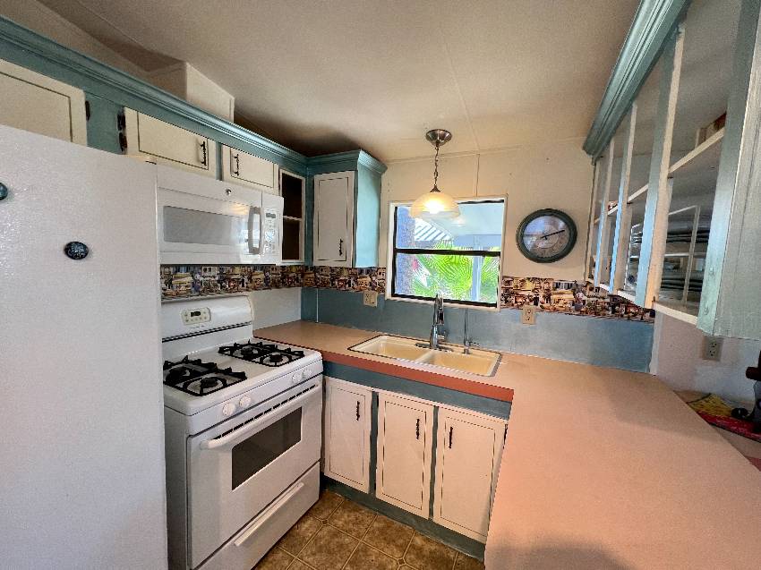 2206 Chaney Dr Lot 305 a Ruskin, FL Mobile or Manufactured Home for Sale