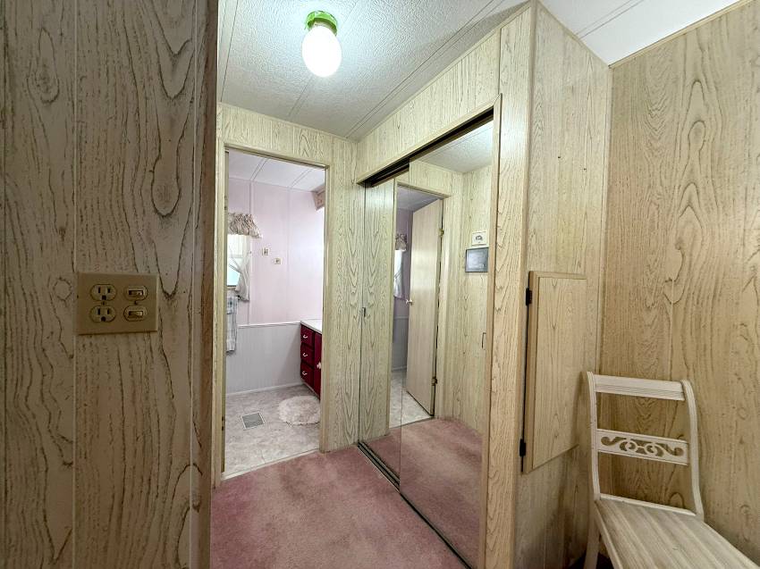 42 East Rd a Palmetto, FL Mobile or Manufactured Home for Sale