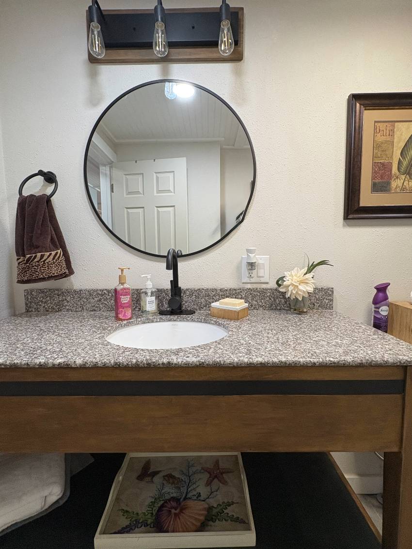 921 Orinoco a Venice, FL Mobile or Manufactured Home for Sale