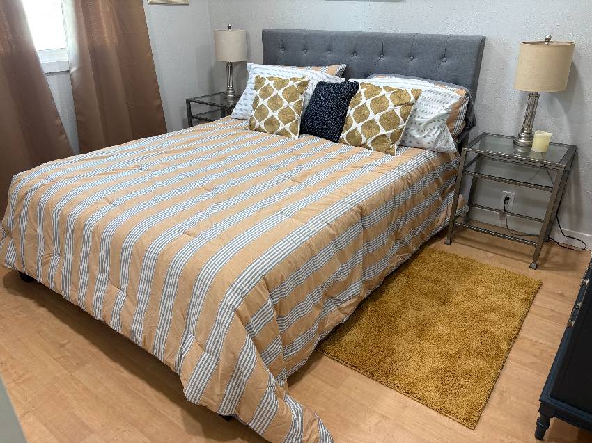 921 Orinoco a Venice, FL Mobile or Manufactured Home for Sale