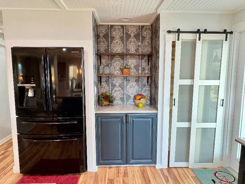 921 Orinoco a Venice, FL Mobile or Manufactured Home for Sale