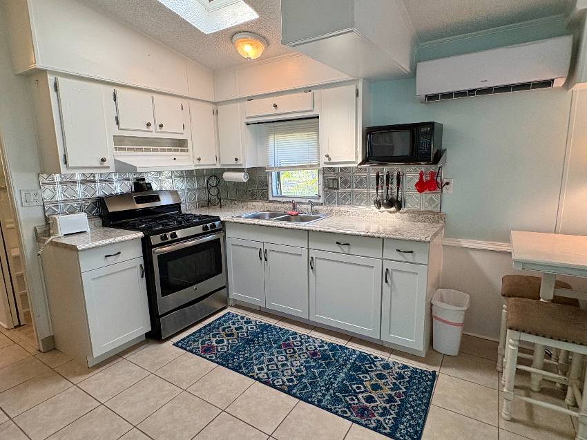 1300 N River Road a Venice, FL Mobile or Manufactured Home for Sale