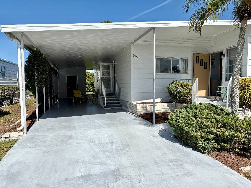 935 Vincent W a Venice, FL Mobile or Manufactured Home for Sale